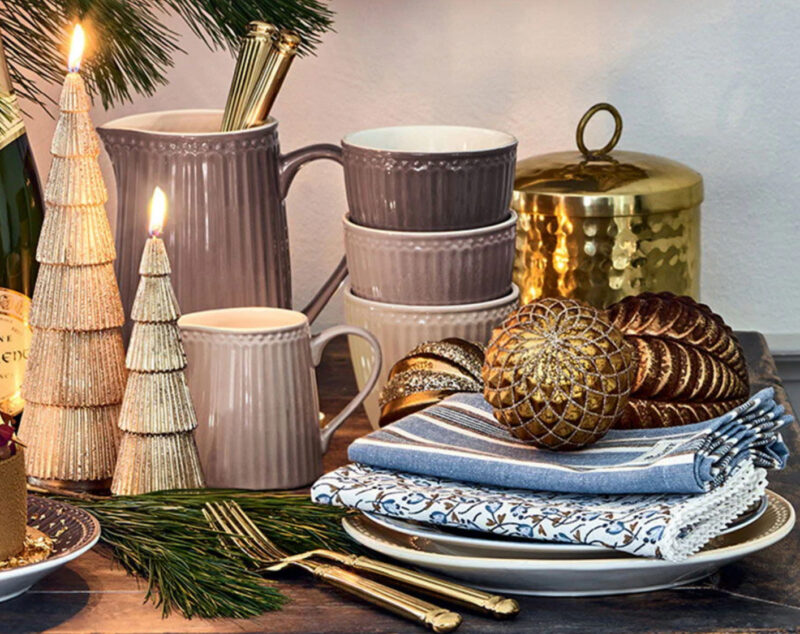 Jug Alice - Greengate