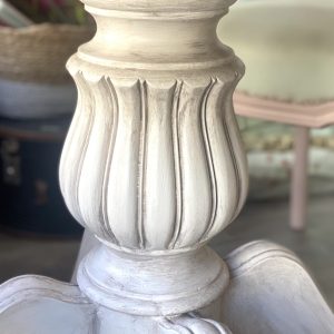 19/9/25- (17.00-20.00) Peinture à la craie pour les débutants - Techniques de base de la peinture à la craie