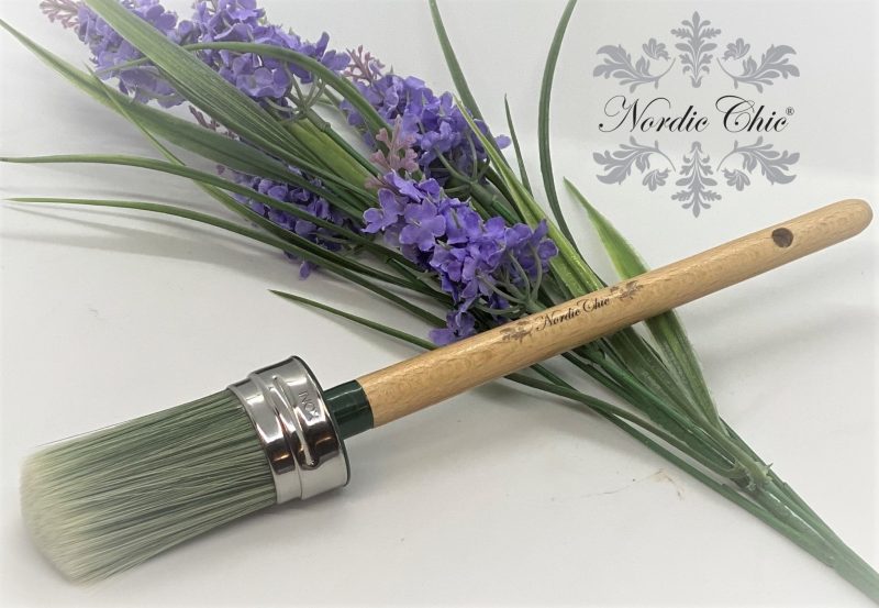 Nordic Chic Round Rechampir Brush No10