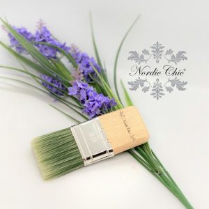 Nordic Chic flat brush medium