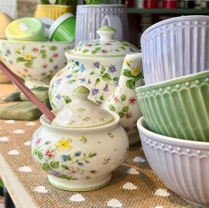 Home Decor Past Perfect